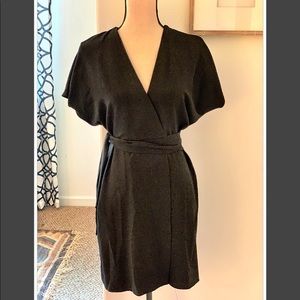 TOPSHOP :: perfect little black dress